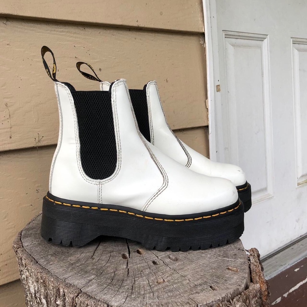 White platform chelsea quad Dr. Martens